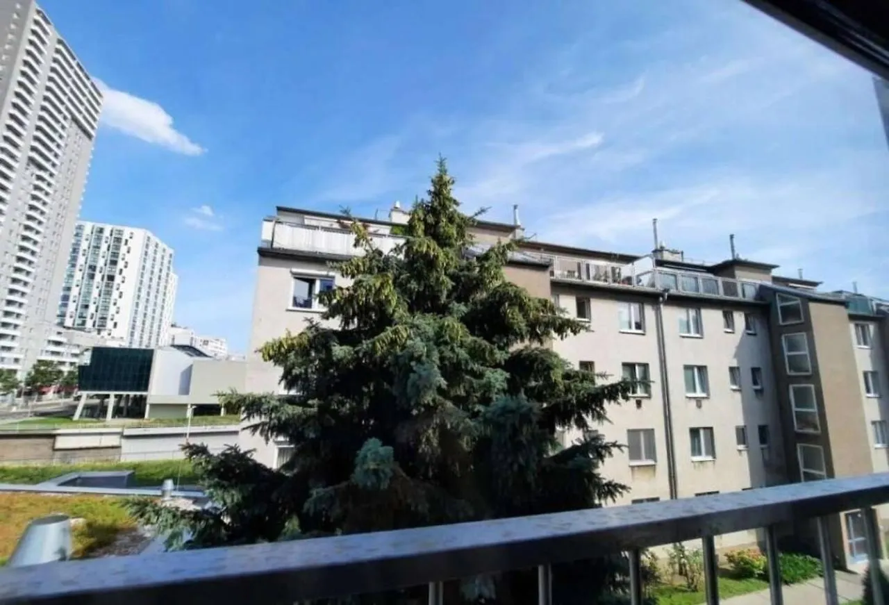 Modern And Light 2-Room Apartment Wien