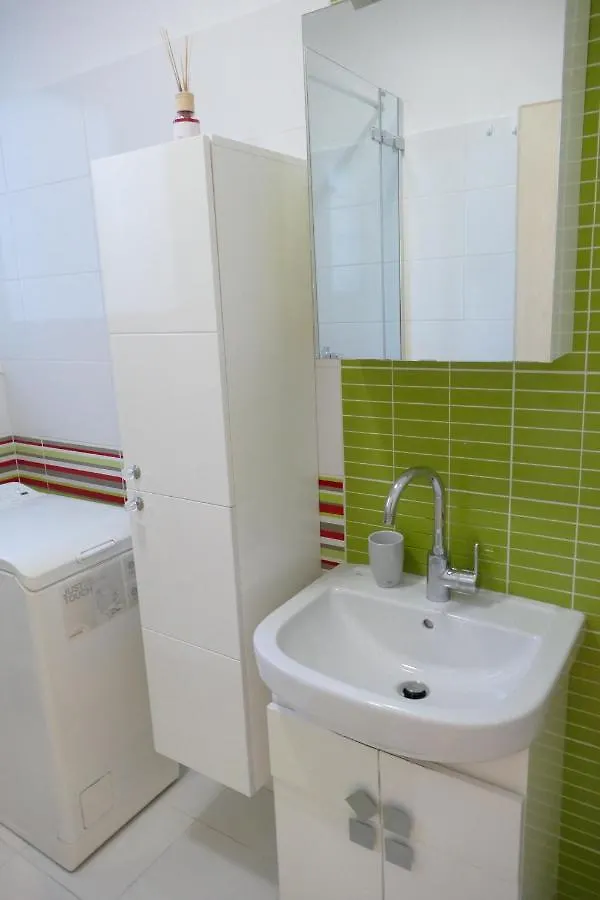 Modern And Light 2-Room Apartment Вена