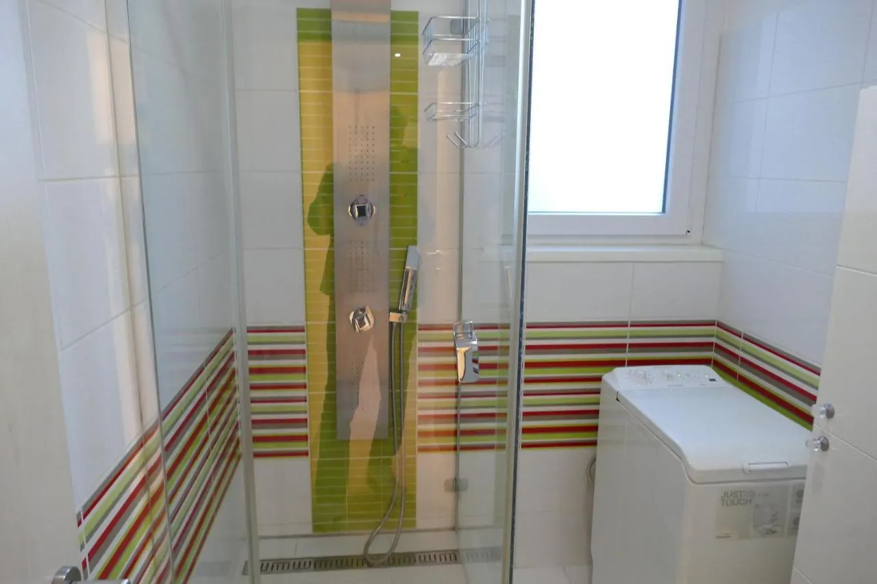 Modern And Light 2-Room Apartment Вена 0*,  Австрия
